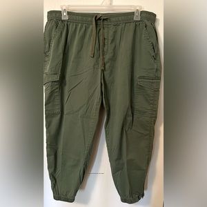 Time & Tru Plus Size Cargo Ankle Length Pant